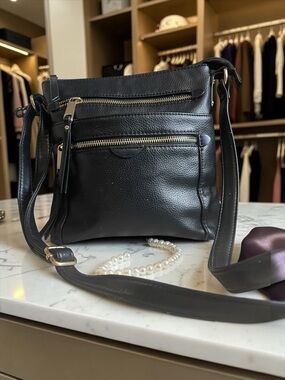 Vintage Black Pebbled Leather Crossbody with Gold Hardware